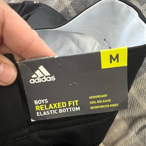 NEW Adidas Boys’ Black Baseball Pants - Picture 2 of 4